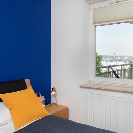 Modern Gdynia Apartment With Balcony & Parking By Noclegi Renters Екстер'єр фото